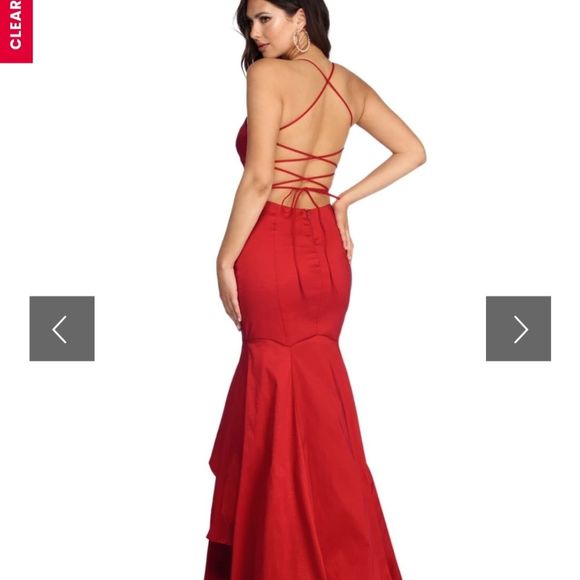 Red mermaid style dress - Picture 2 of 7